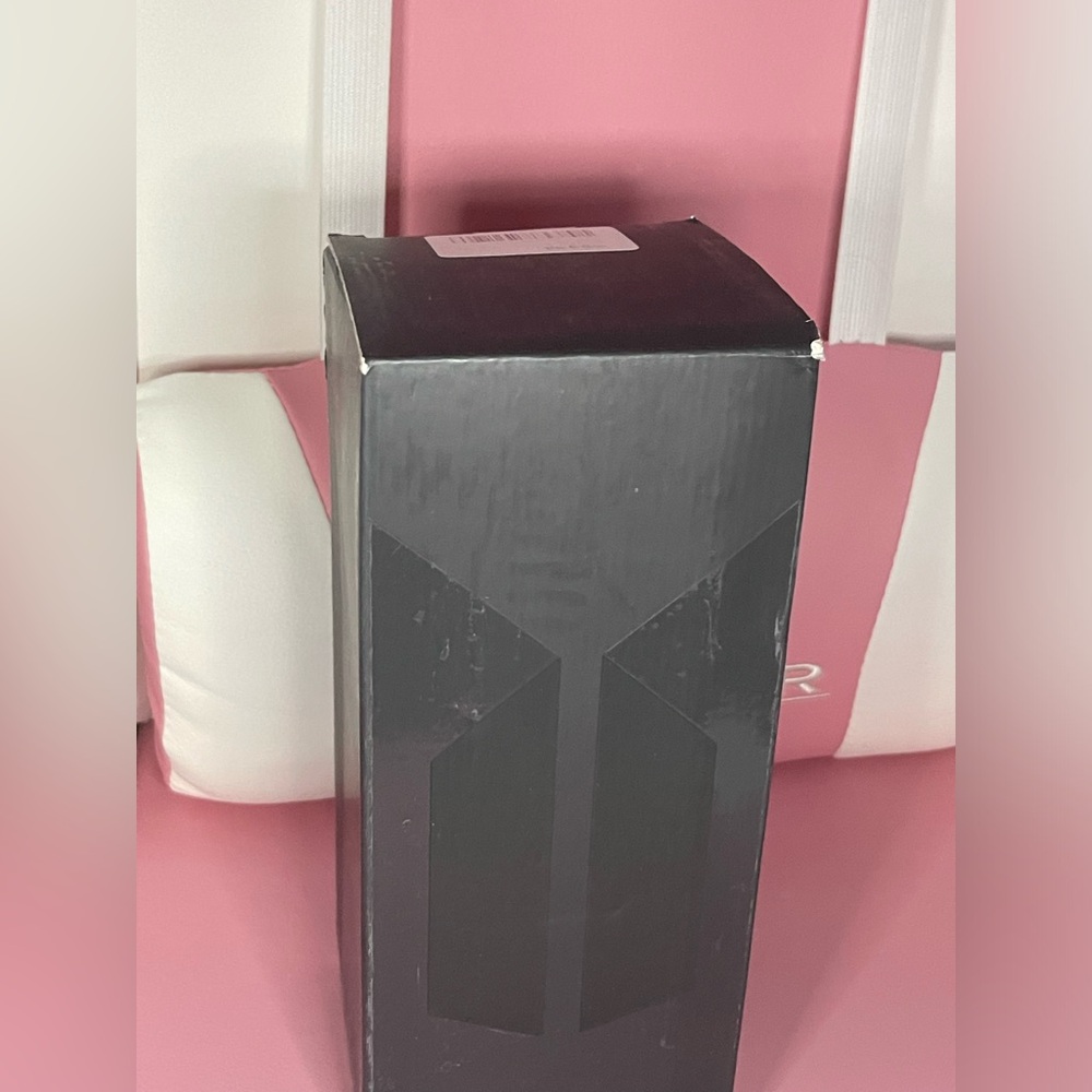 Fake BTS army bomb